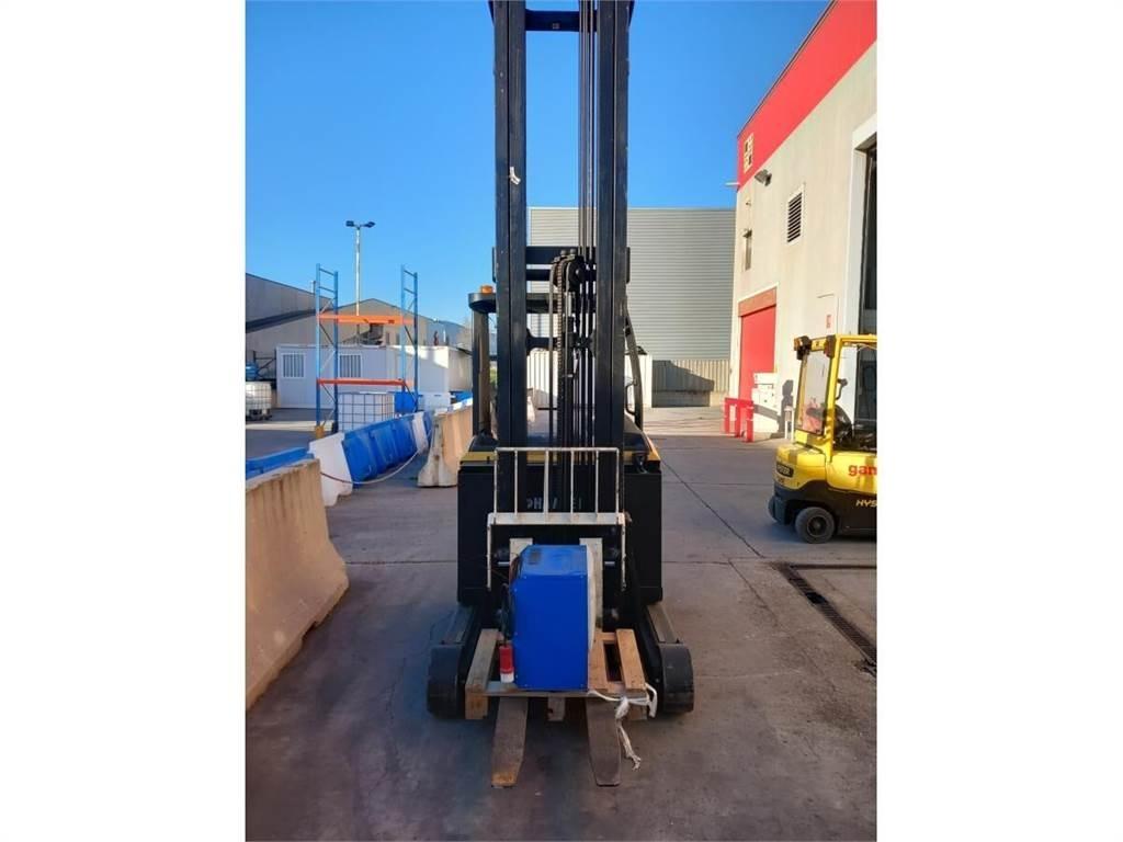 Yale MR14 Reach truck - depo içi istif araçları