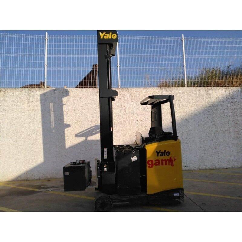 Yale MR14 Reach truck - depo içi istif araçları