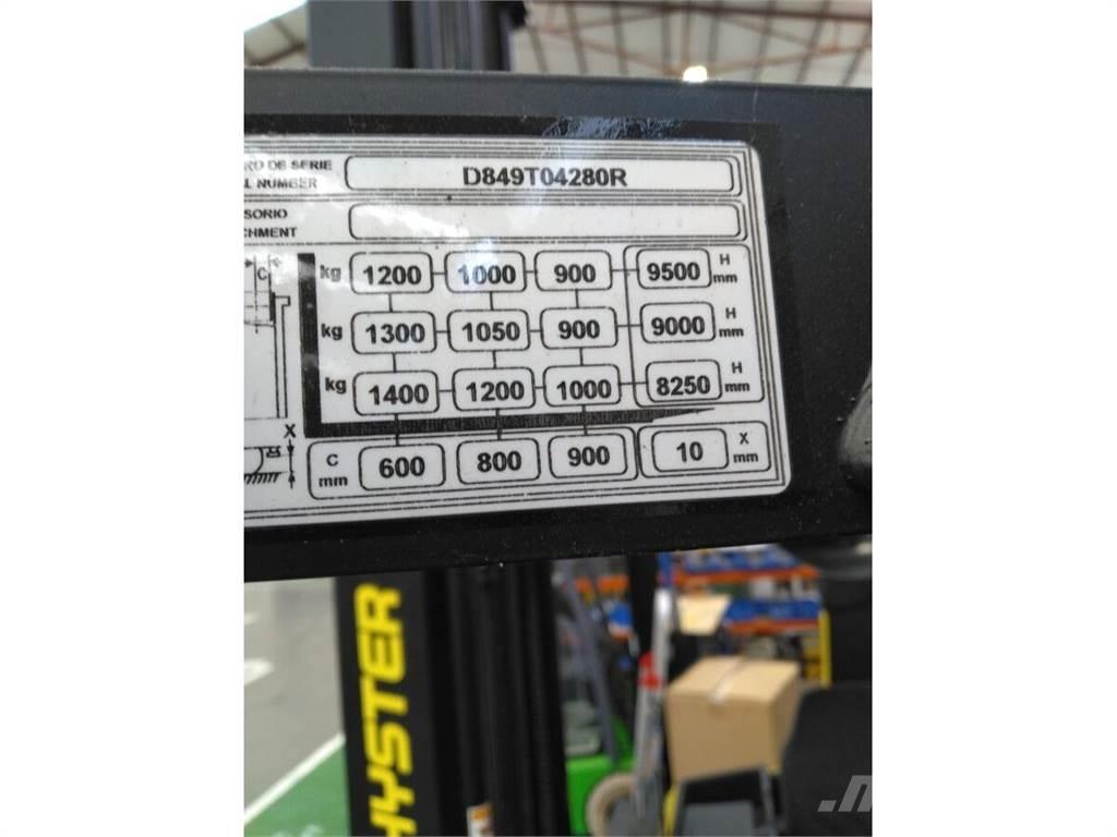 Yale MR14 Reach truck - depo içi istif araçları