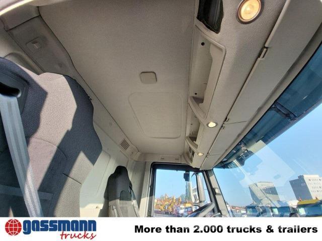Iveco T-Way 360 6x6 Vinçli kamyonlar