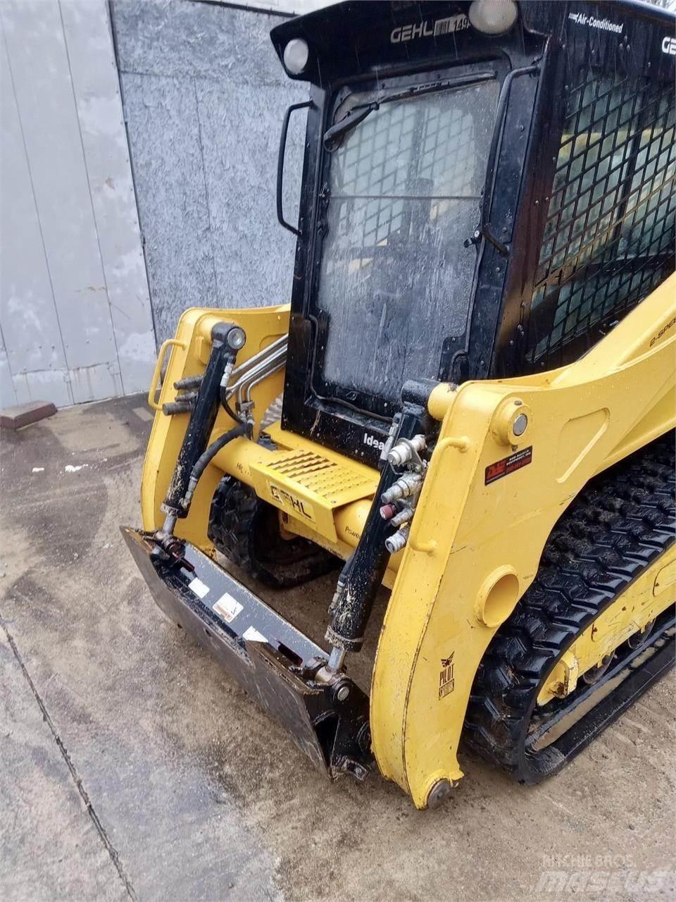 Gehl VT320 Skid steer loderler