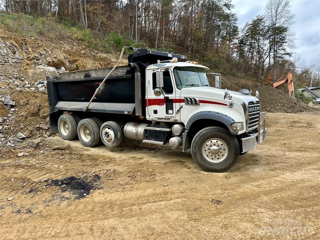 Mack GU713 Damperli kamyonlar