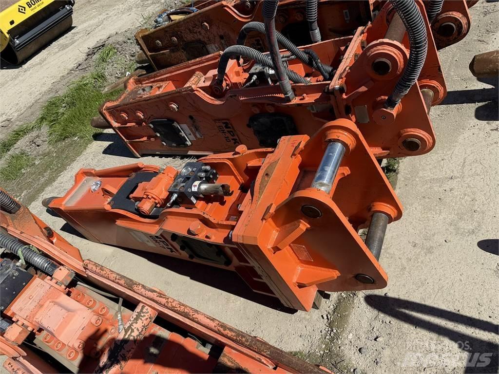 NPK GH-7 HAMMER Hidrolik kırıcılar