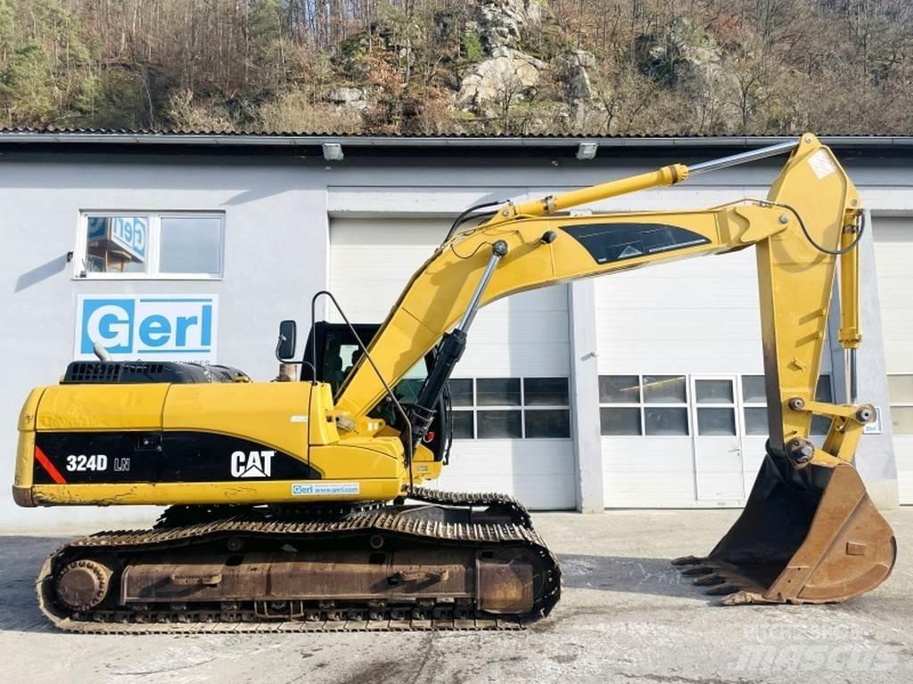 CAT 324D NL Paletli ekskavatörler