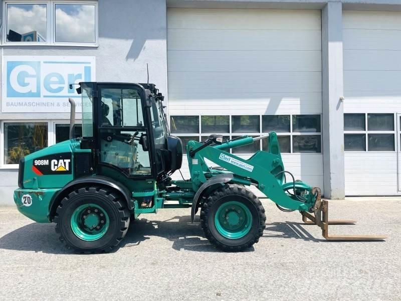 CAT 908M Tekerlekli yükleyiciler