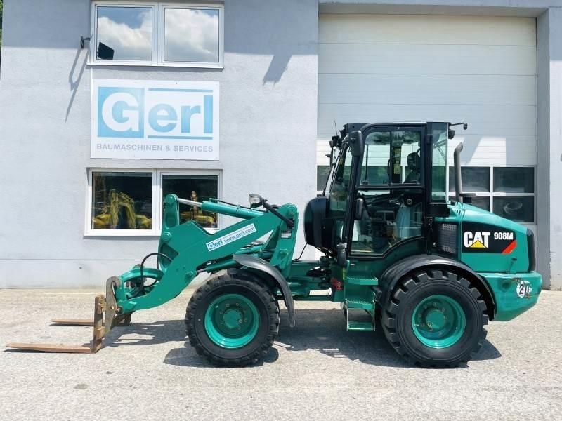 CAT 908M Tekerlekli yükleyiciler