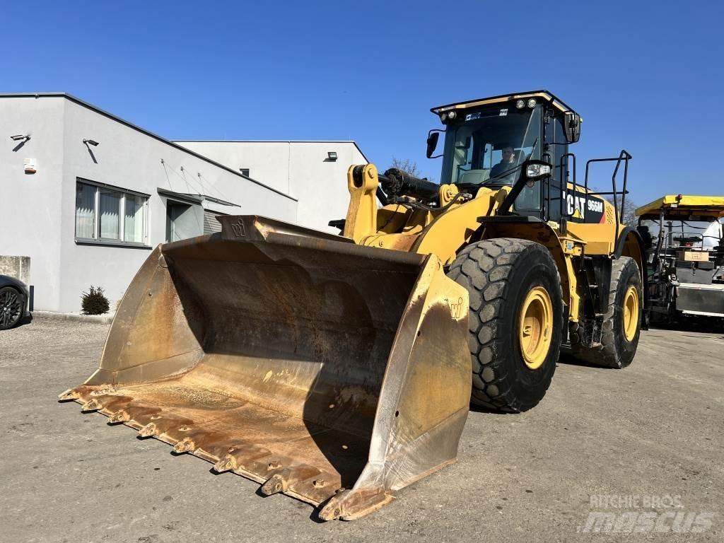 CAT 966 M Tekerlekli yükleyiciler