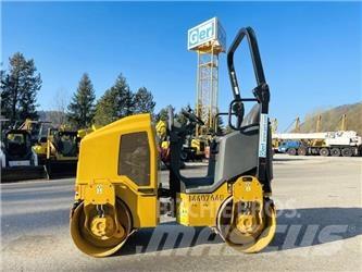 CAT CB14B Çift tamburlu silindirler