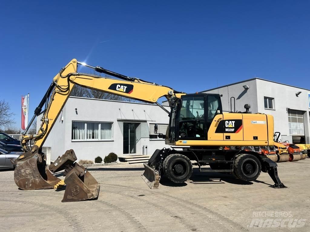 CAT M 320 F Lastik tekerli ekskavatörler