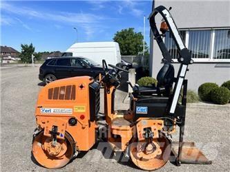 Dynapac CC 900 Çift tamburlu silindirler