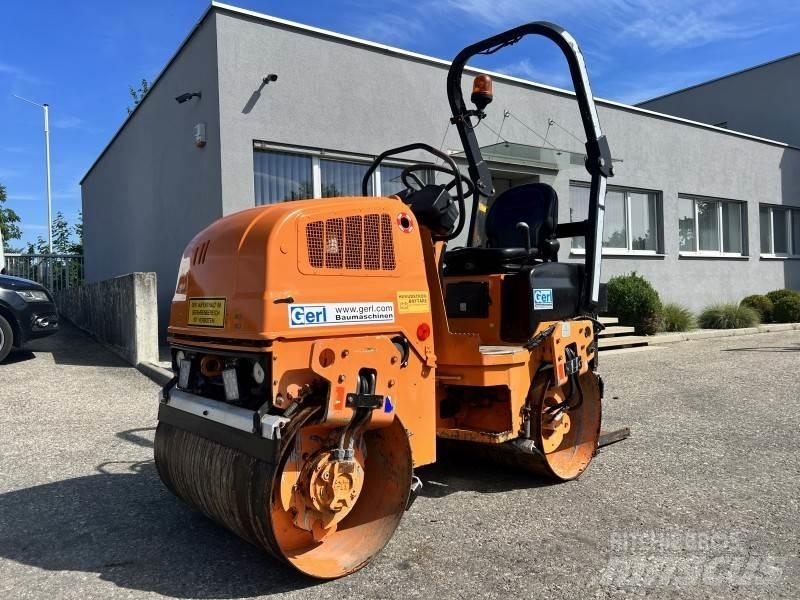 Dynapac CC 900 Çift tamburlu silindirler