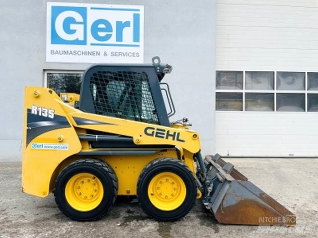 Gehl R135 Skid steer loderler