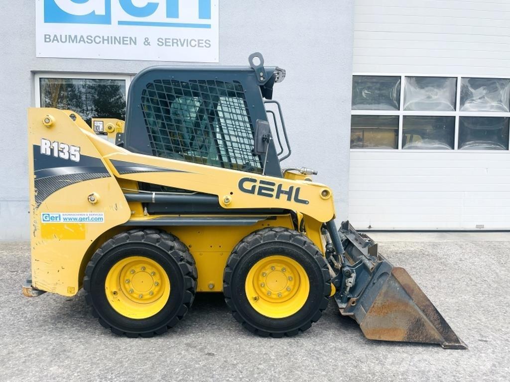 Gehl R135 Skid steer loderler
