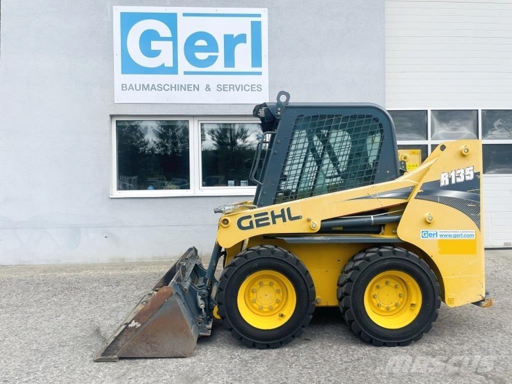 Gehl R135 Skid steer loderler