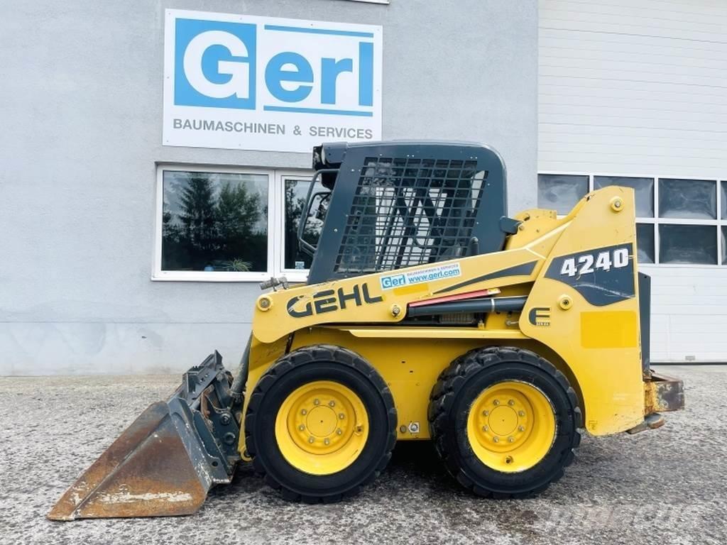 Gehl SL4240 Skid steer loderler