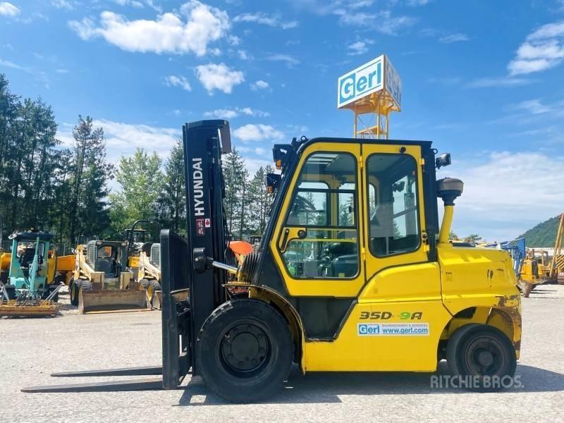 Hyundai 35D-9A Dizel forkliftler