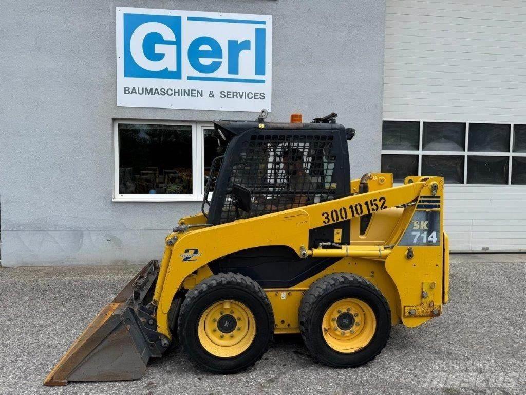 Komatsu SK714-5 Skid steer loderler