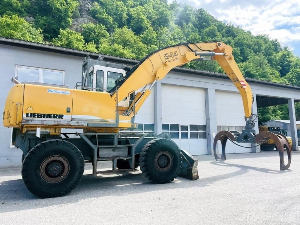 Liebherr A944B HD Atık taşıma araçları