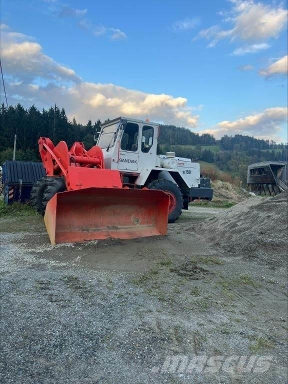 Sandvik Tross 130 Tekerlekli yükleyiciler