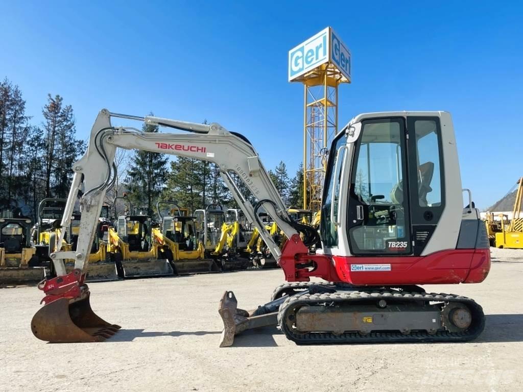 Takeuchi TB235 Mini ekskavatörler, 7 tona dek