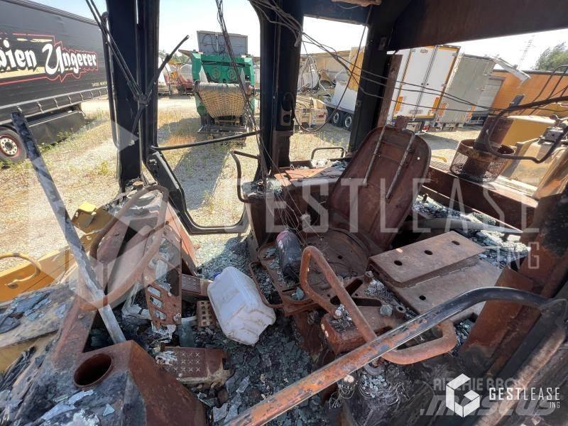 CAT 953C Paletli yükleyiciler