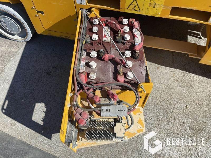 Genie GS-2646 Körüklü personel platformları