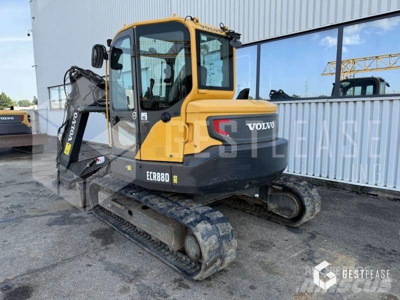 Volvo ECR88D Paletli ekskavatörler