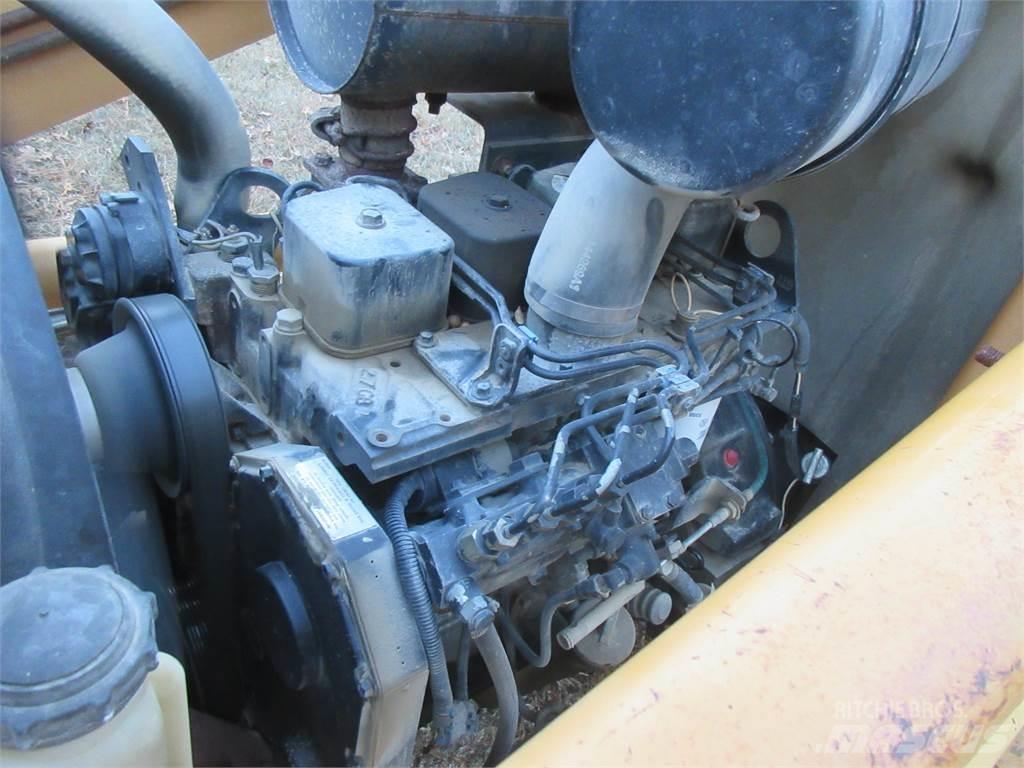 CASE 580L Tekerlekli yükleyiciler