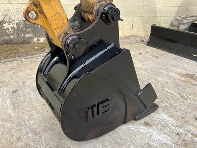 CAT 304E2 CR Mini ekskavatörler, 7 tona dek