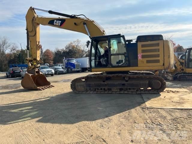 CAT 329FL Paletli ekskavatörler