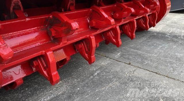 Fecon FTX148L Skid steer loderler