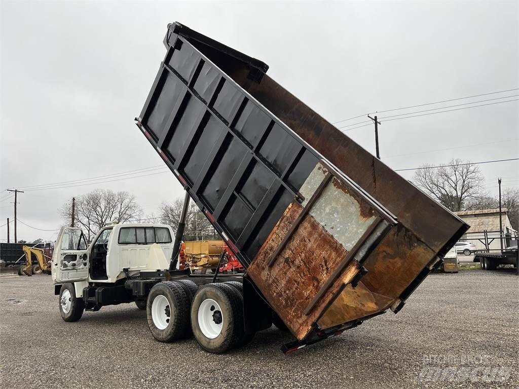 Ford FT900 Damperli kamyonlar
