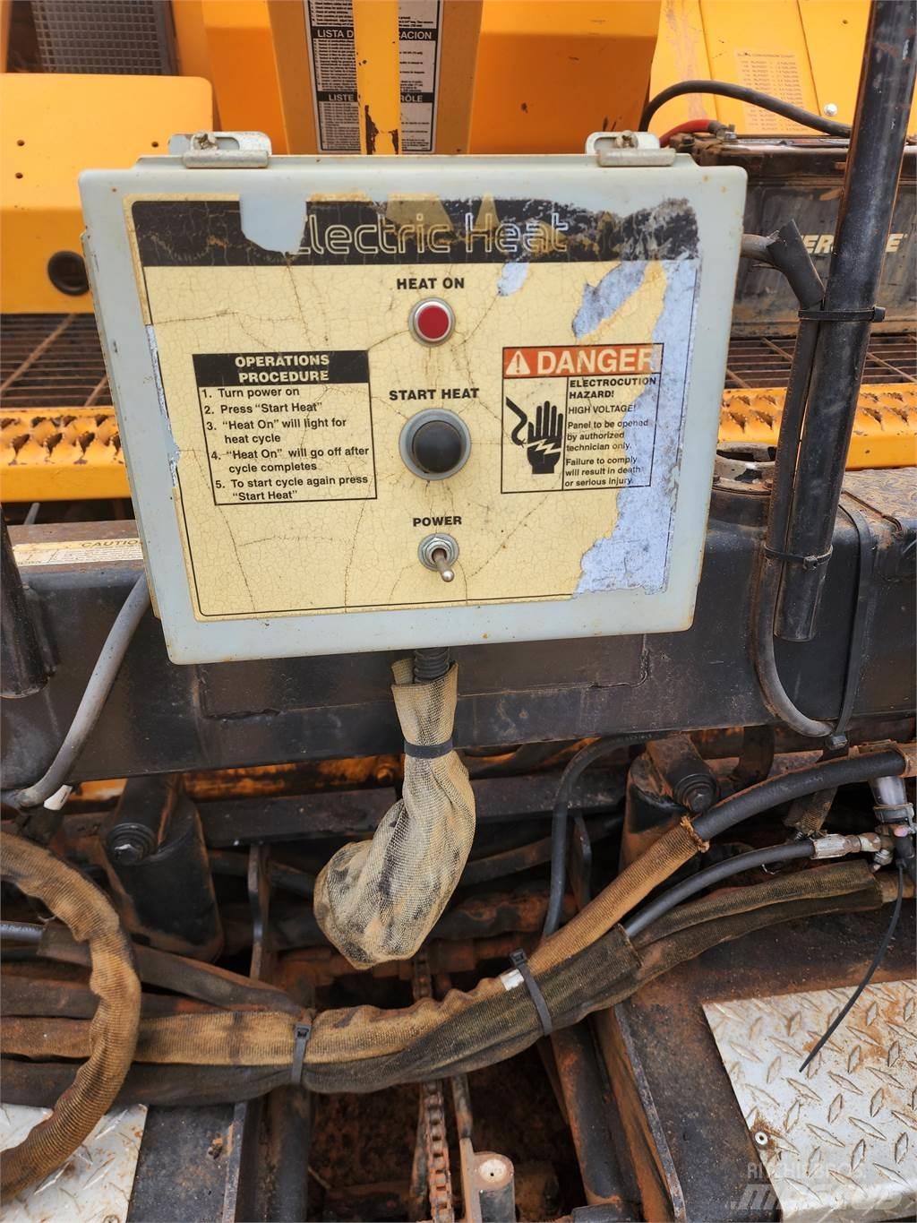 LeeBoy L8515R Asfalt sericiler