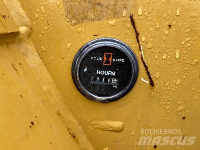Vermeer S725TX Skid steer loderler