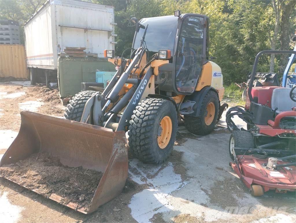 Volvo D20L Tekerlekli yükleyiciler