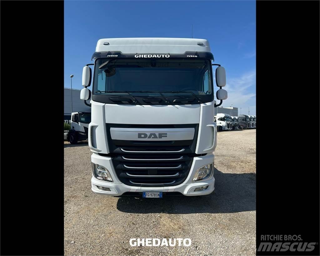 DAF DAF Kapali kasa kamyonlar