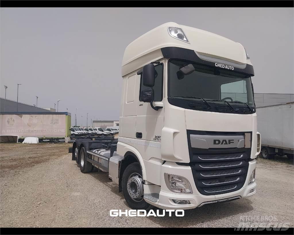 DAF DAF Kapali kasa kamyonlar