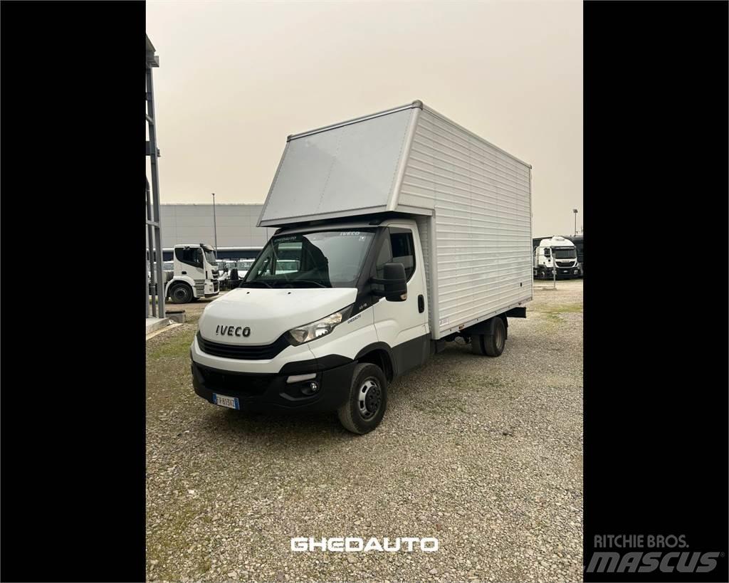 Iveco 35C18 Kapali kasa kamyonetler