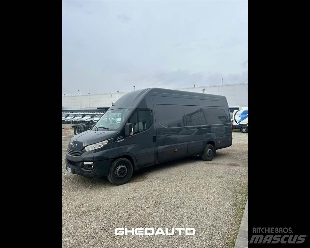 Iveco 35S16 Kapali kasa kamyonetler
