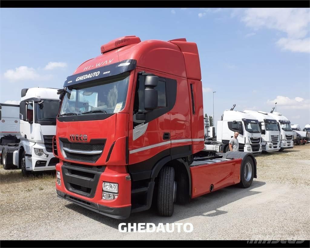 Iveco AS440S48T/P Kapali kasa kamyonlar