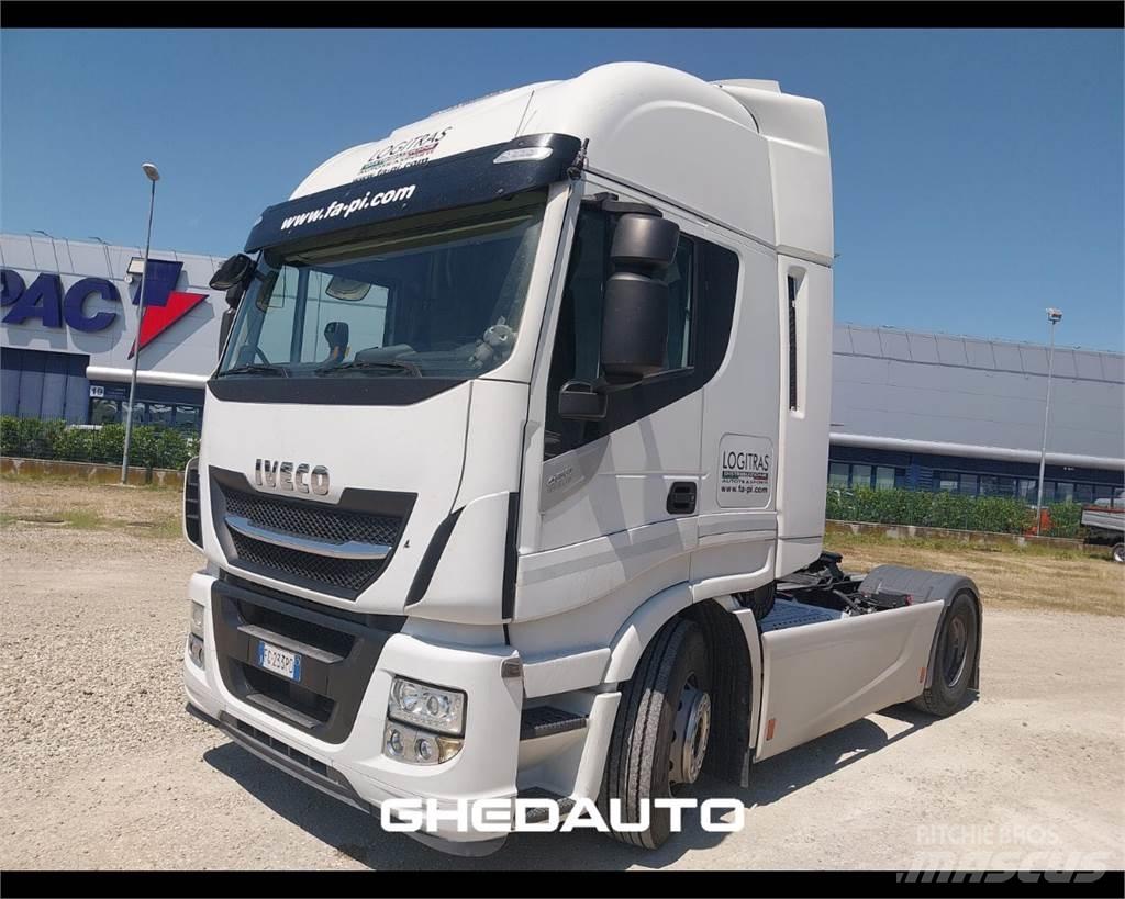 Iveco AS440ST/P Kapali kasa kamyonlar