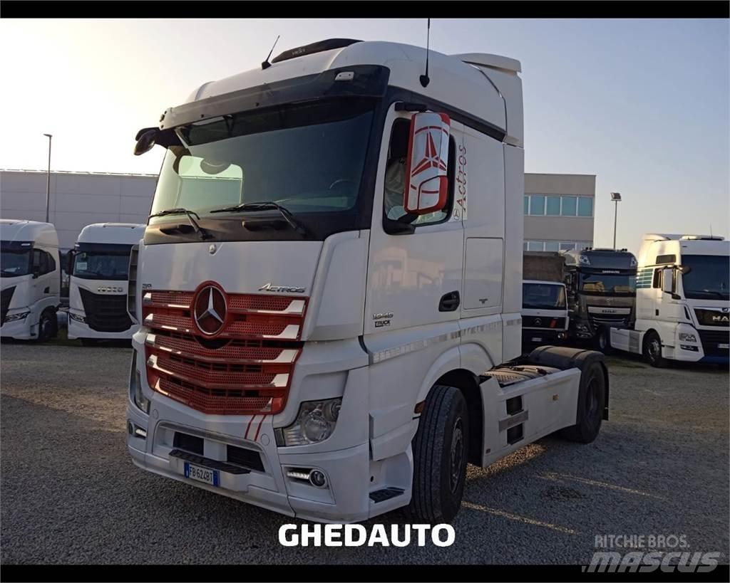 Mercedes-Benz ACTROS Kapali kasa kamyonlar