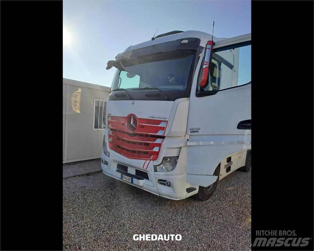 Mercedes-Benz ACTROS Kapali kasa kamyonlar