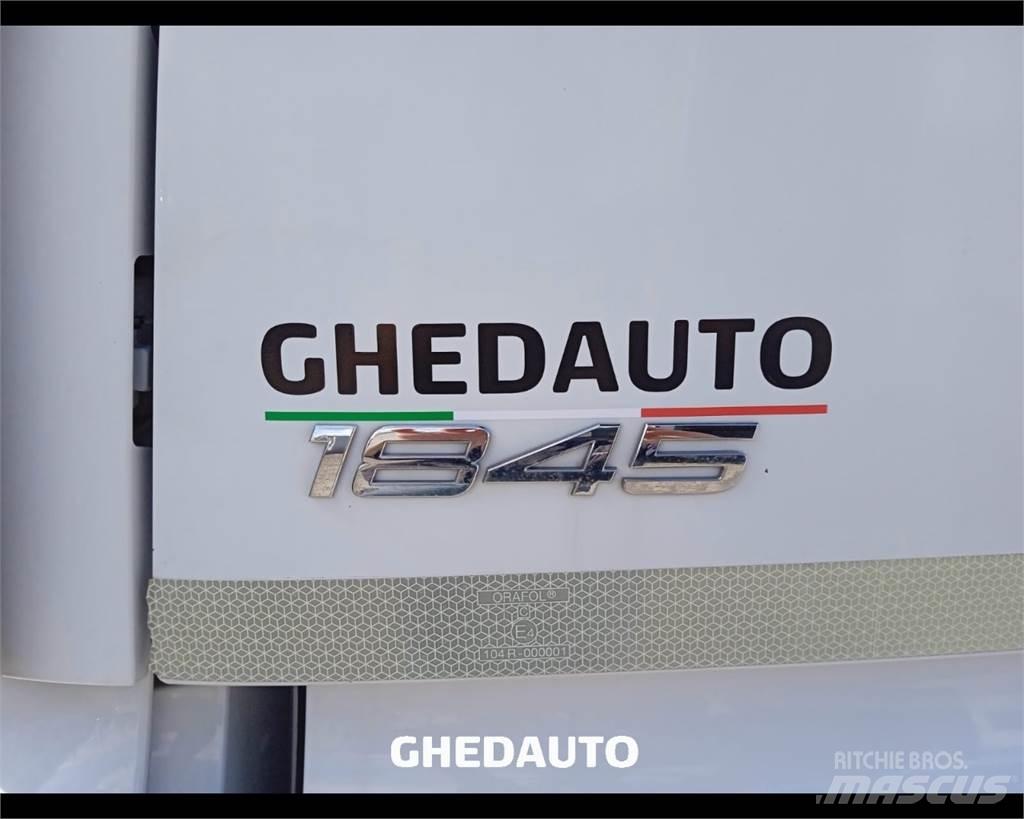 Mercedes-Benz ACTROS Kapali kasa kamyonlar