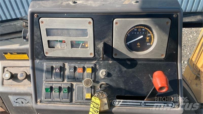 Ford 655 C Kazıcı yükleyiciler - beko loder