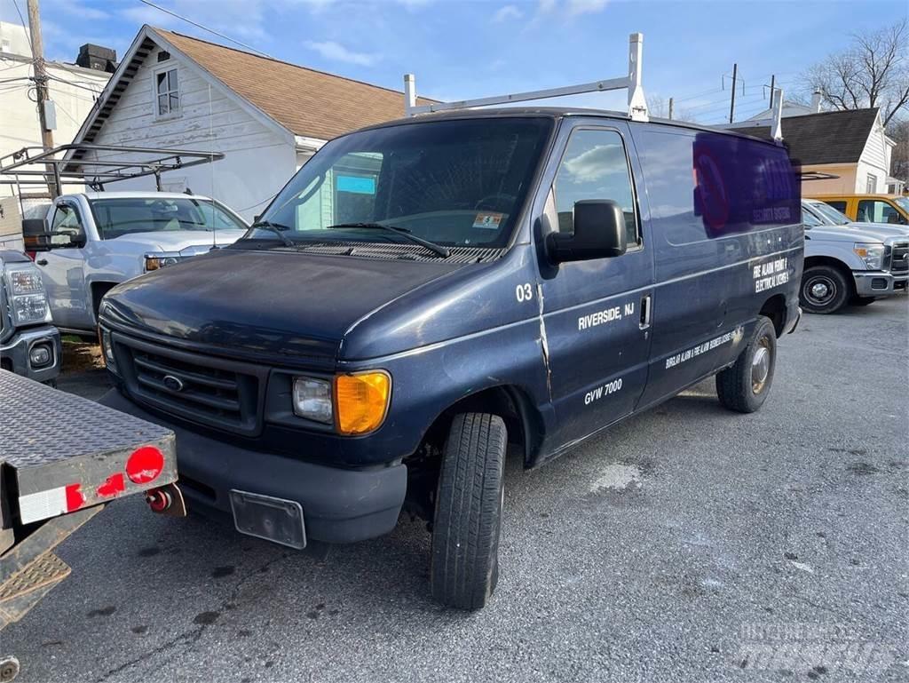 Ford E-Series Panel vanlar