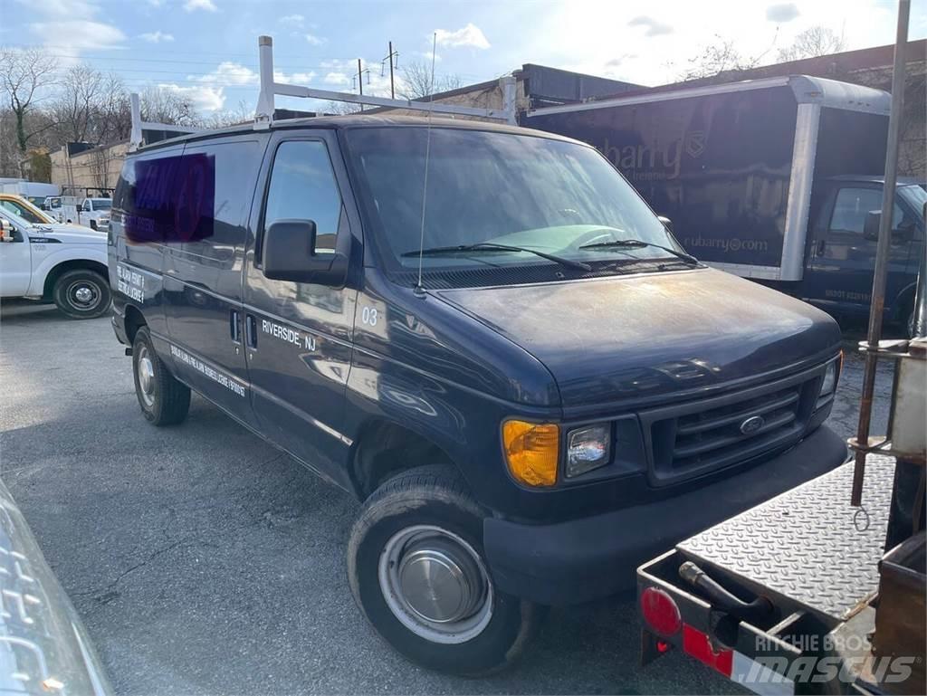 Ford E-Series Panel vanlar