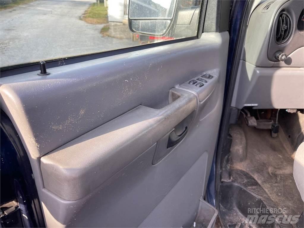 Ford E-Series Panel vanlar