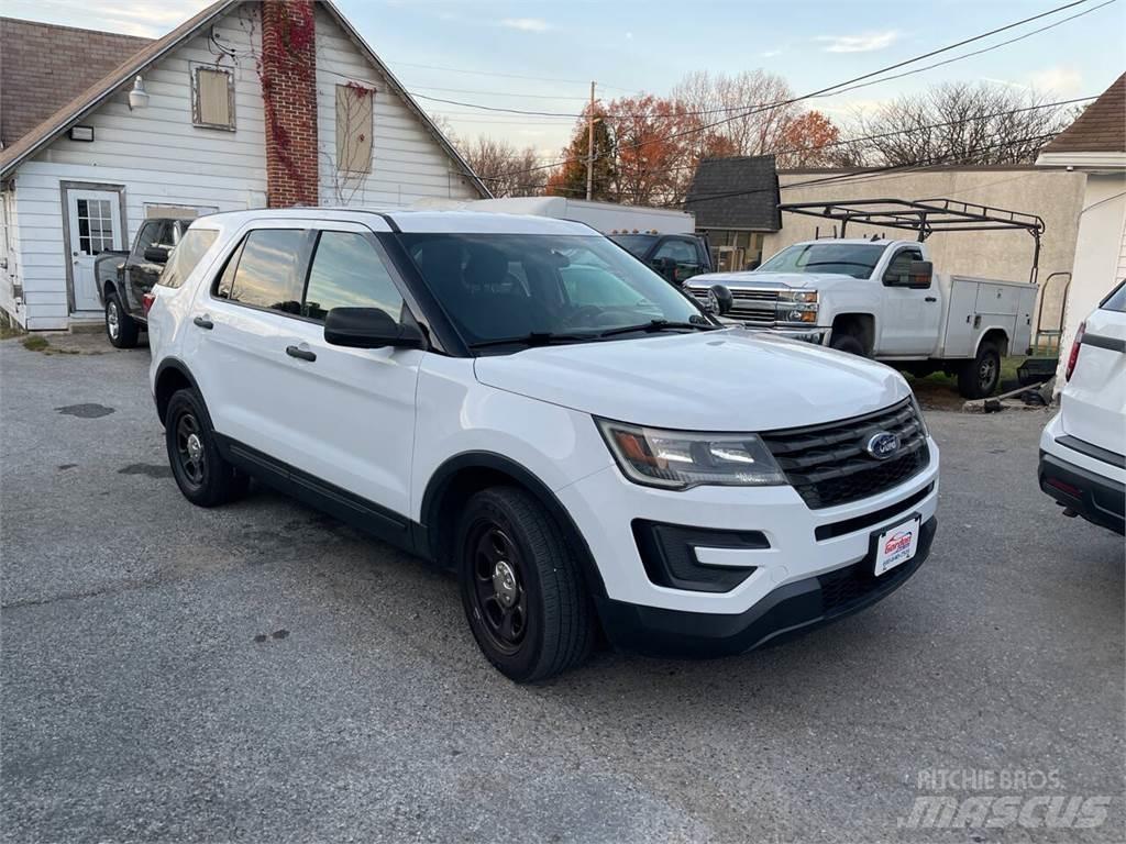 Ford Explorer Otomobiller