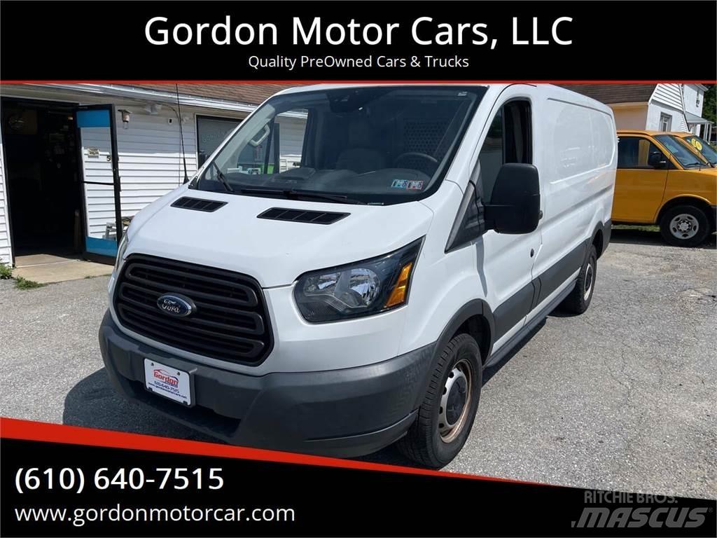 Ford Transit Panel vanlar